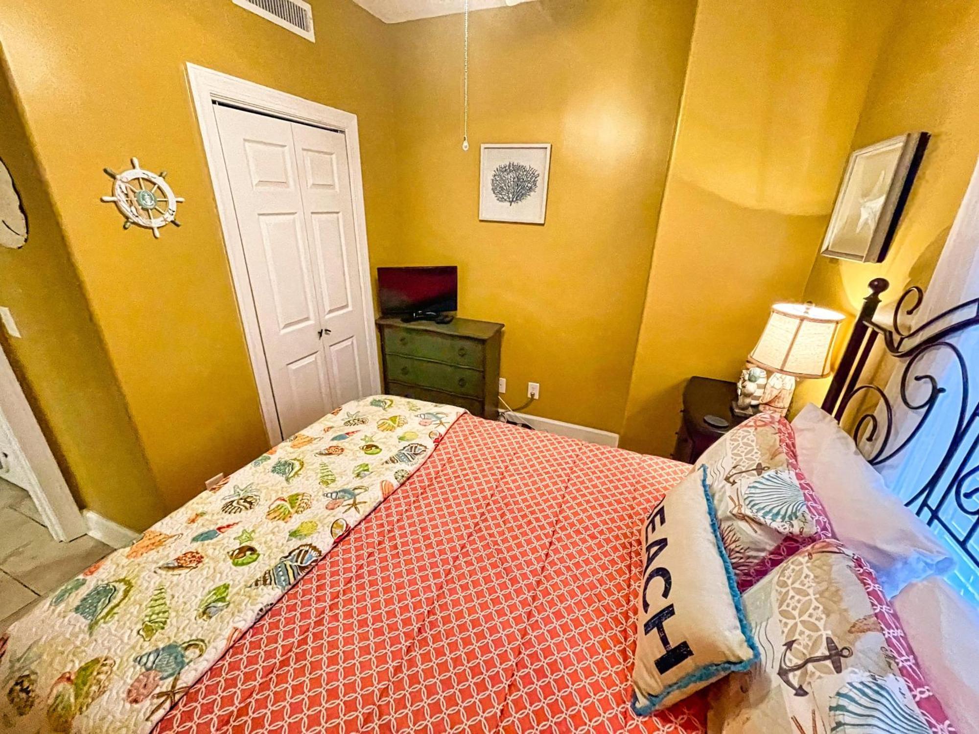 Ocean Reef 1609 *
